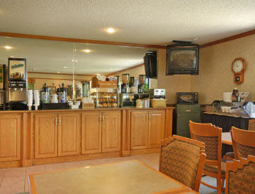 Hotel Days & By Wyndham Kansas - Chiefs Arrowhead Stadium 2*