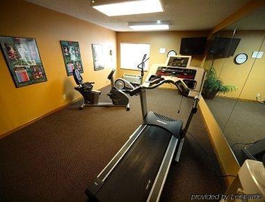 Hotel Days & By Wyndham Kansas - Royals Stadium 2*